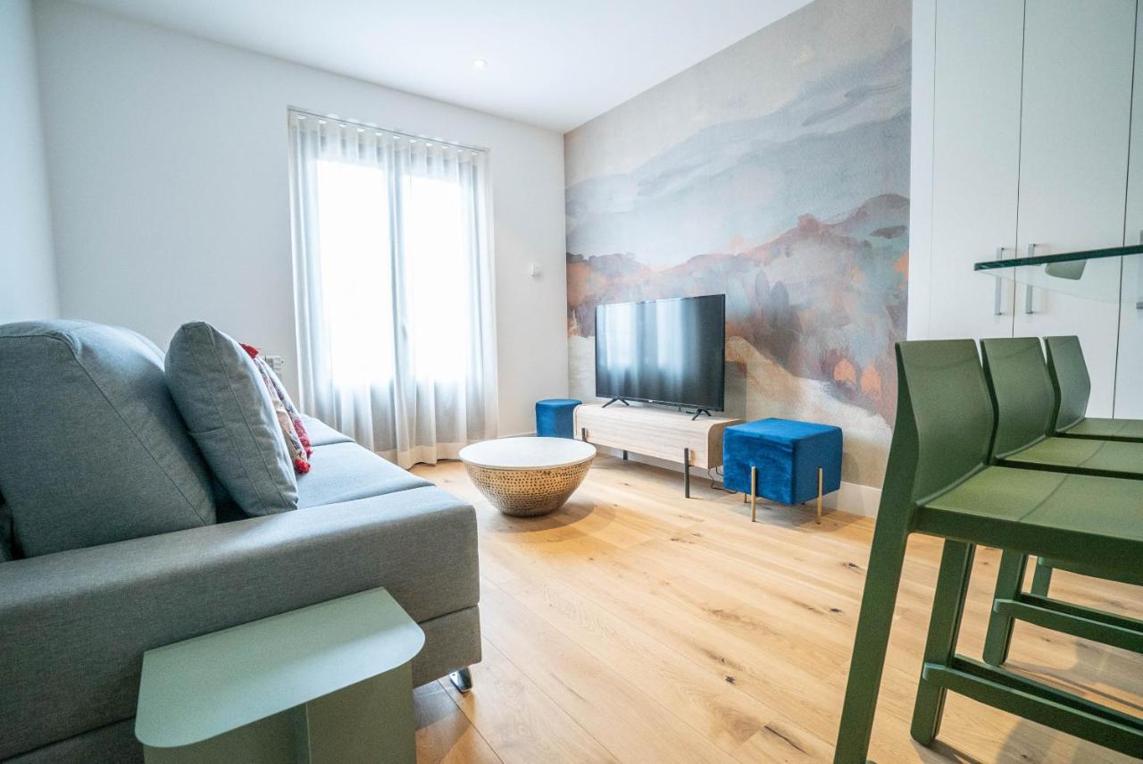 Smartr Madrid Gran Via Apartments Bagian luar foto