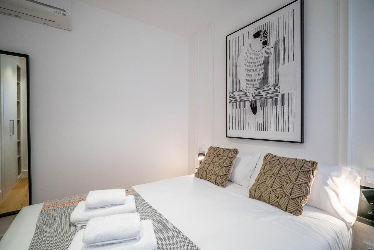 Smartr Madrid Gran Via Apartments Bagian luar foto