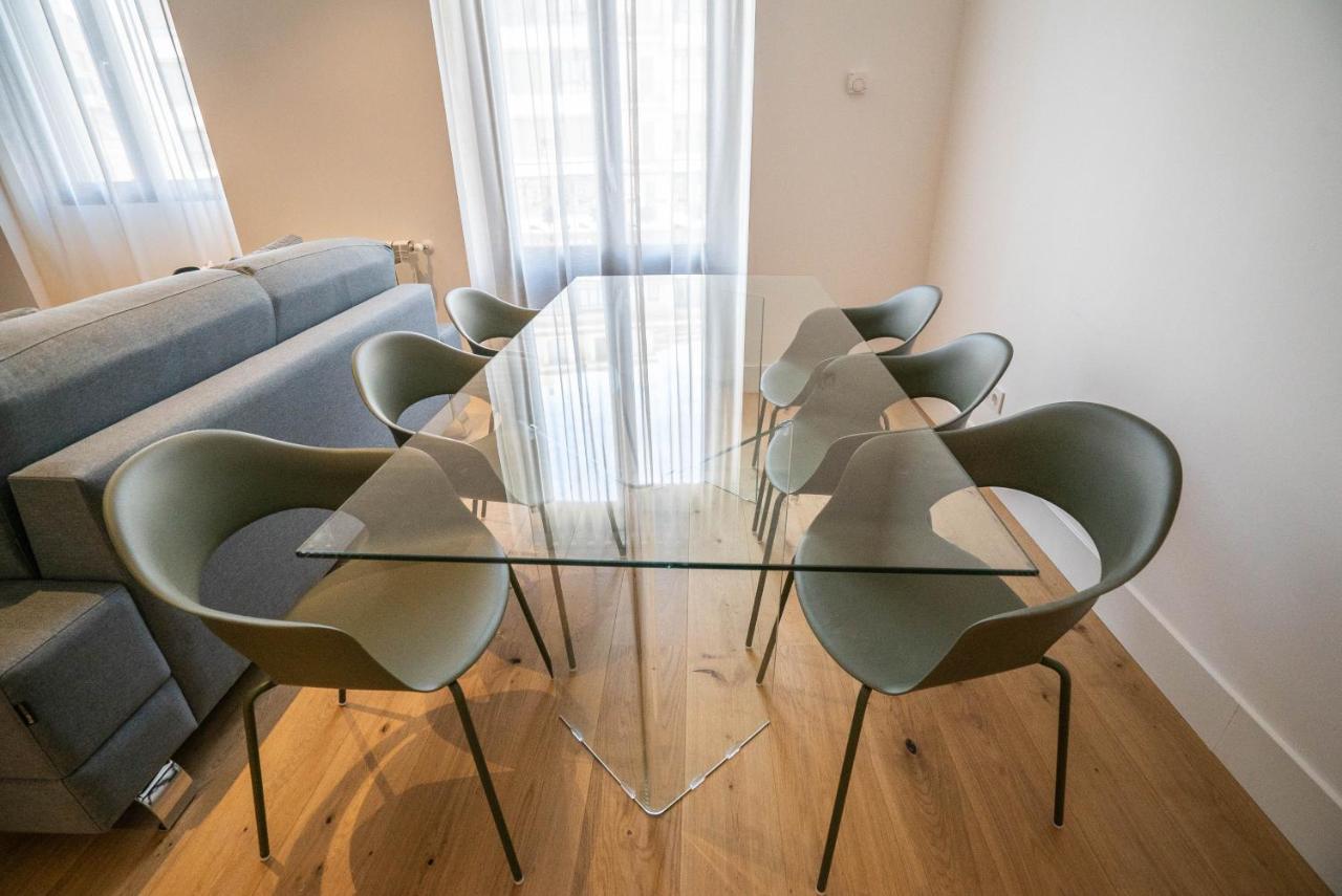 Smartr Madrid Gran Via Apartments Bagian luar foto